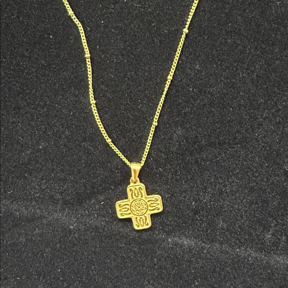Elegant Gold Cross Pendant Necklace